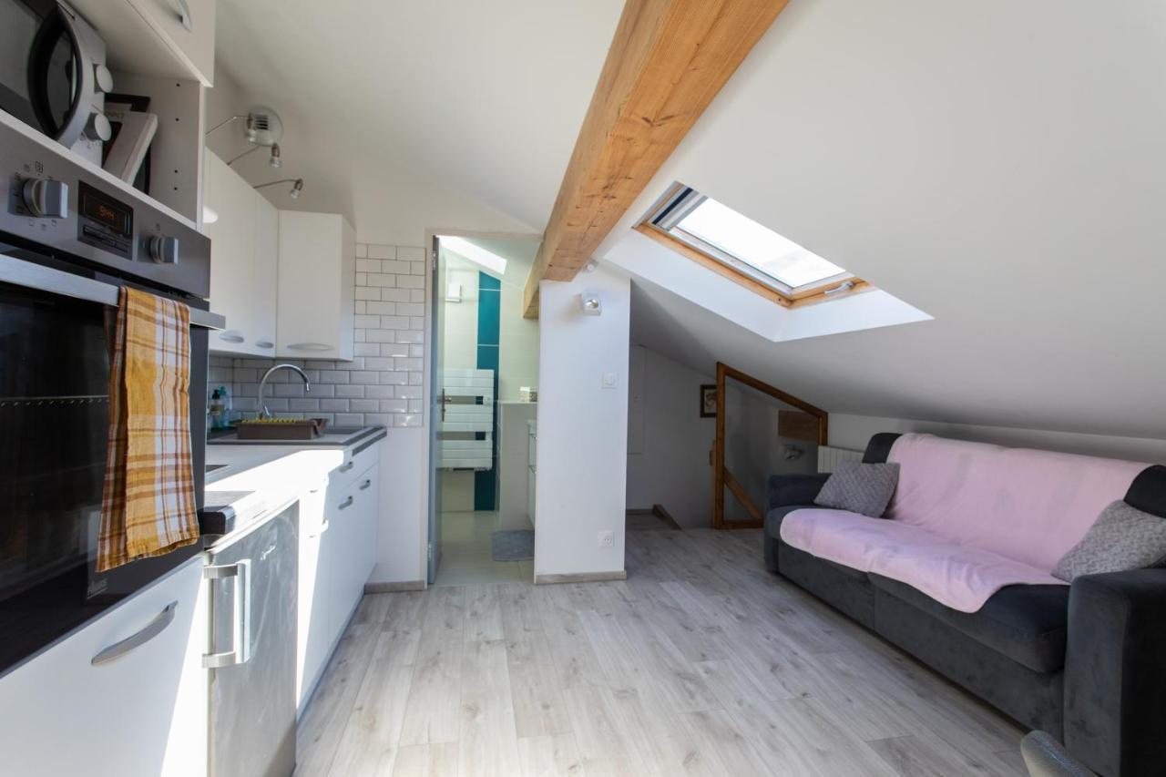 Le Coq Charmant Petit Studio En Centre Ville D'Embrun Exteriér fotografie